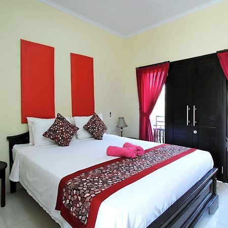 Hotel Ramantika Bali House à Jimbaran Extérieur photo