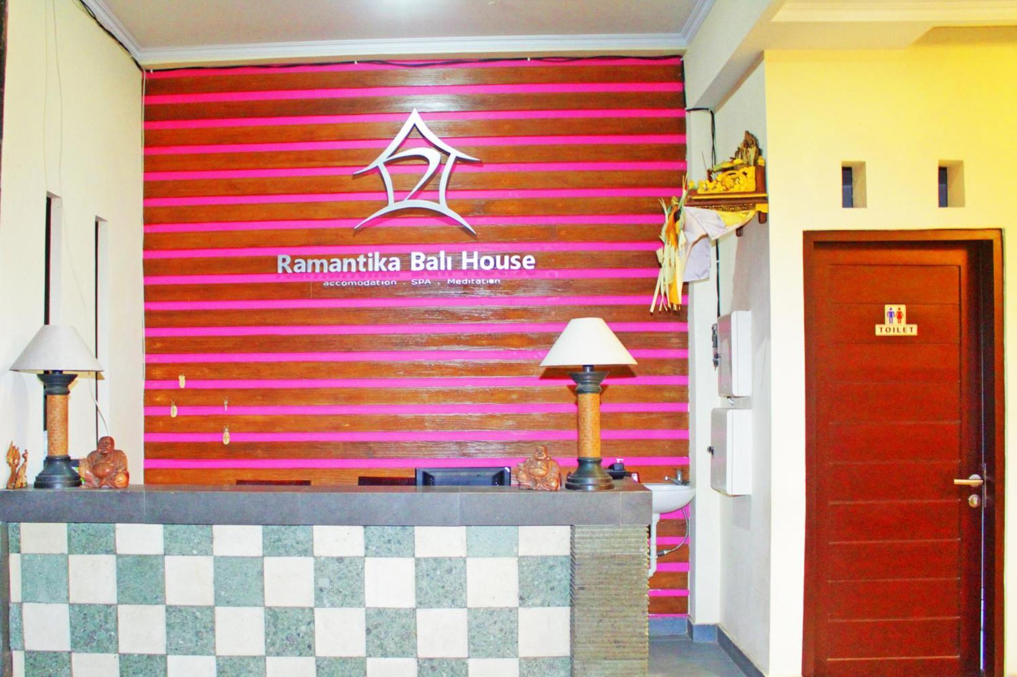Hotel Ramantika Bali House à Jimbaran Chambre photo