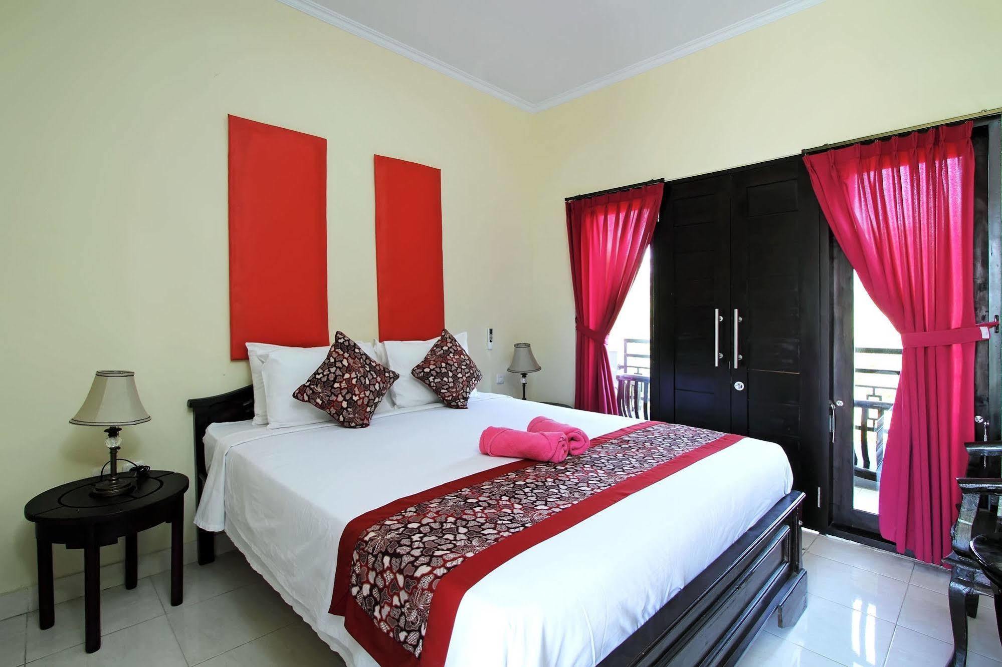 Hotel Ramantika Bali House à Jimbaran Extérieur photo